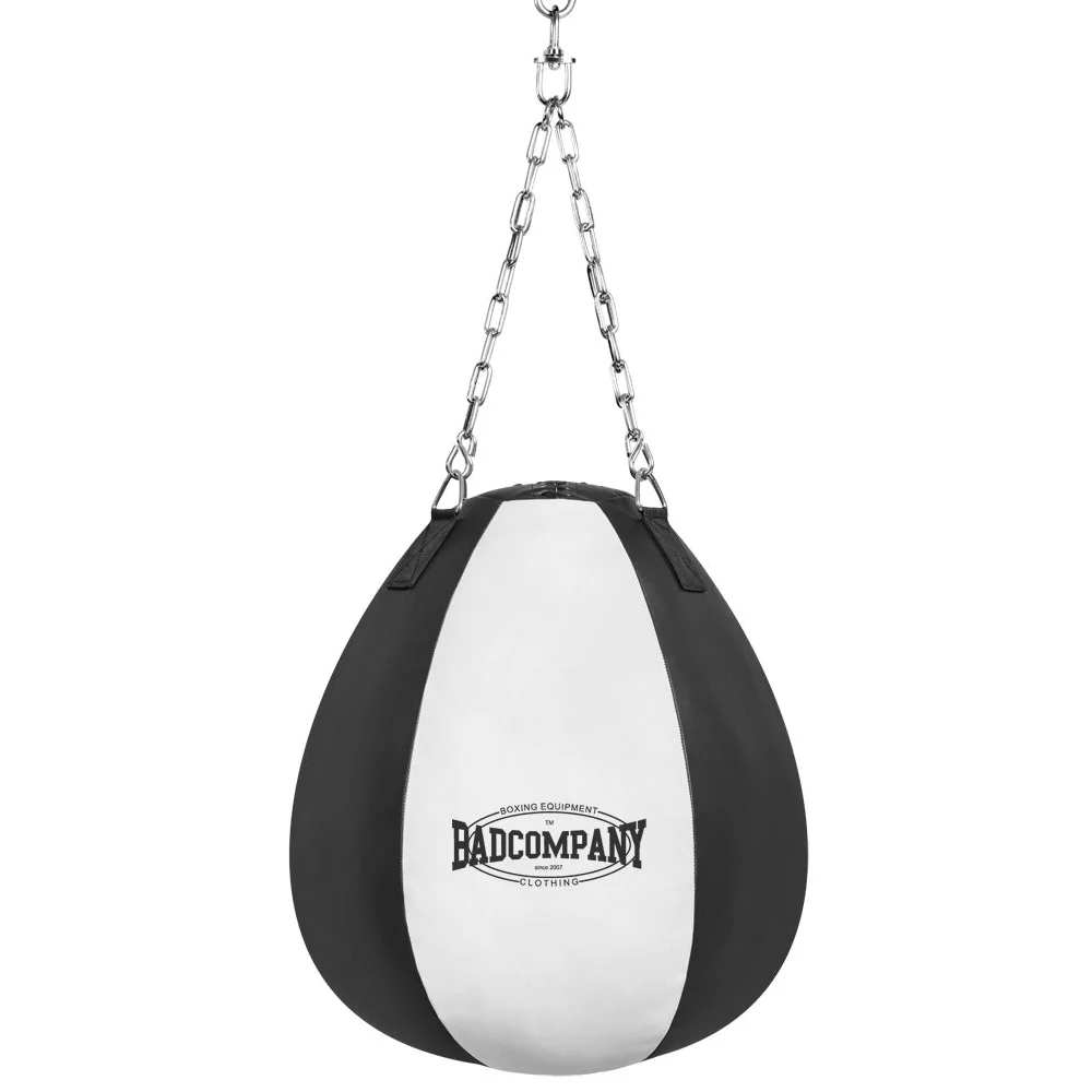 Wrecking Ball Boxsack aus Kunstleder mit Stahlkette